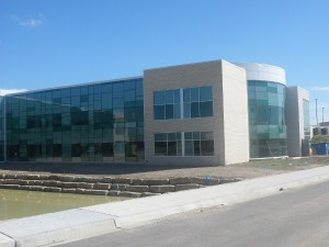 Western_Missouri_Medical_Center_-_glass_engineering_3