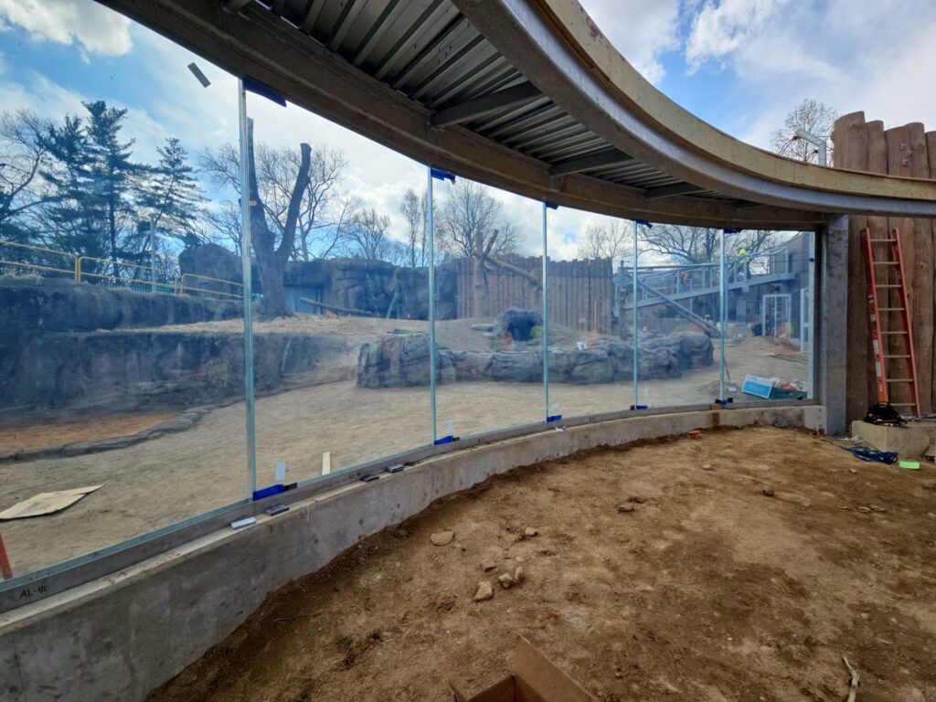 Philadelphia Zoo Bear Country | Structural Glass Engineering & Glass Wall Design Services