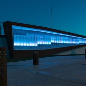 KCPL_crosstown_substation_glass_engineering_-_cascading_light_display