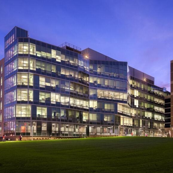 McKinley-Research-Glass-Glazing-Engineering-JEI-Stuctural-Facade